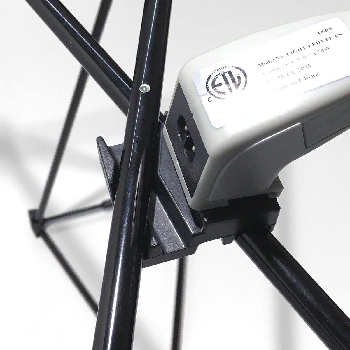 LED Spotlight adaptor for Xpressions, Xtension, Virage &amp; Magnum